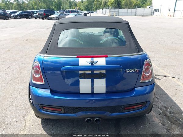 2015 MINI CONVERTIBLE COOPER S — I119