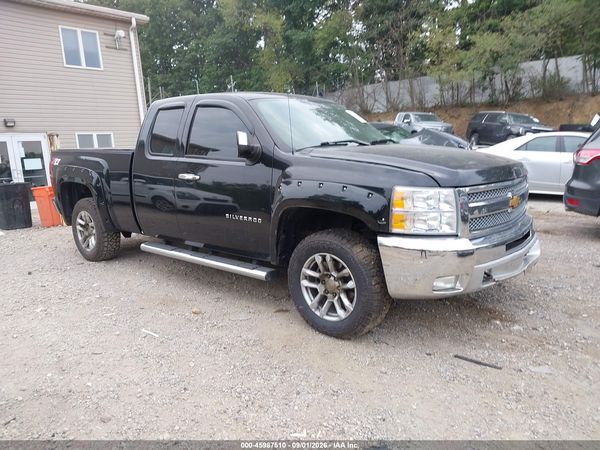 2012 CHEVROLET SILVERADO 1500 LT — I1