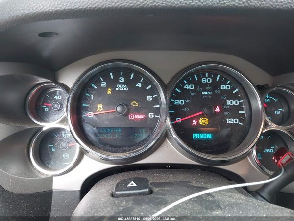 2012 CHEVROLET SILVERADO 1500 LT — I7