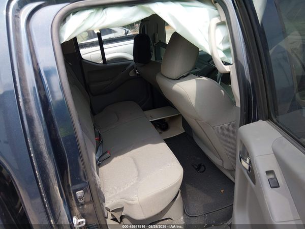 2021 NISSAN FRONTIER SV 4X4 — I8