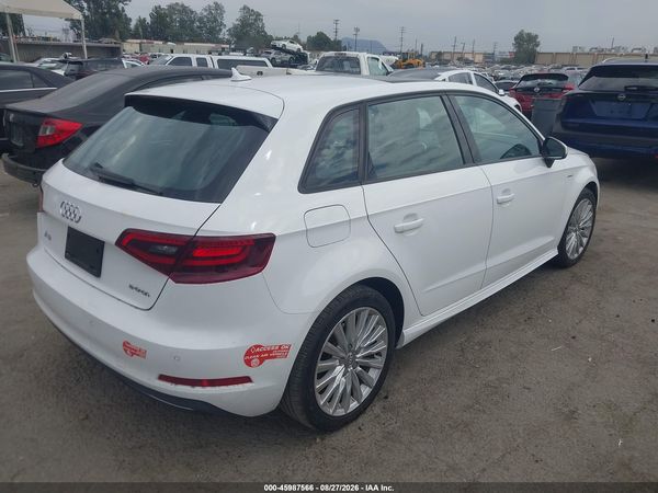 2016 AUDI A3 E-TRON 1.4T PREMIUM — I4