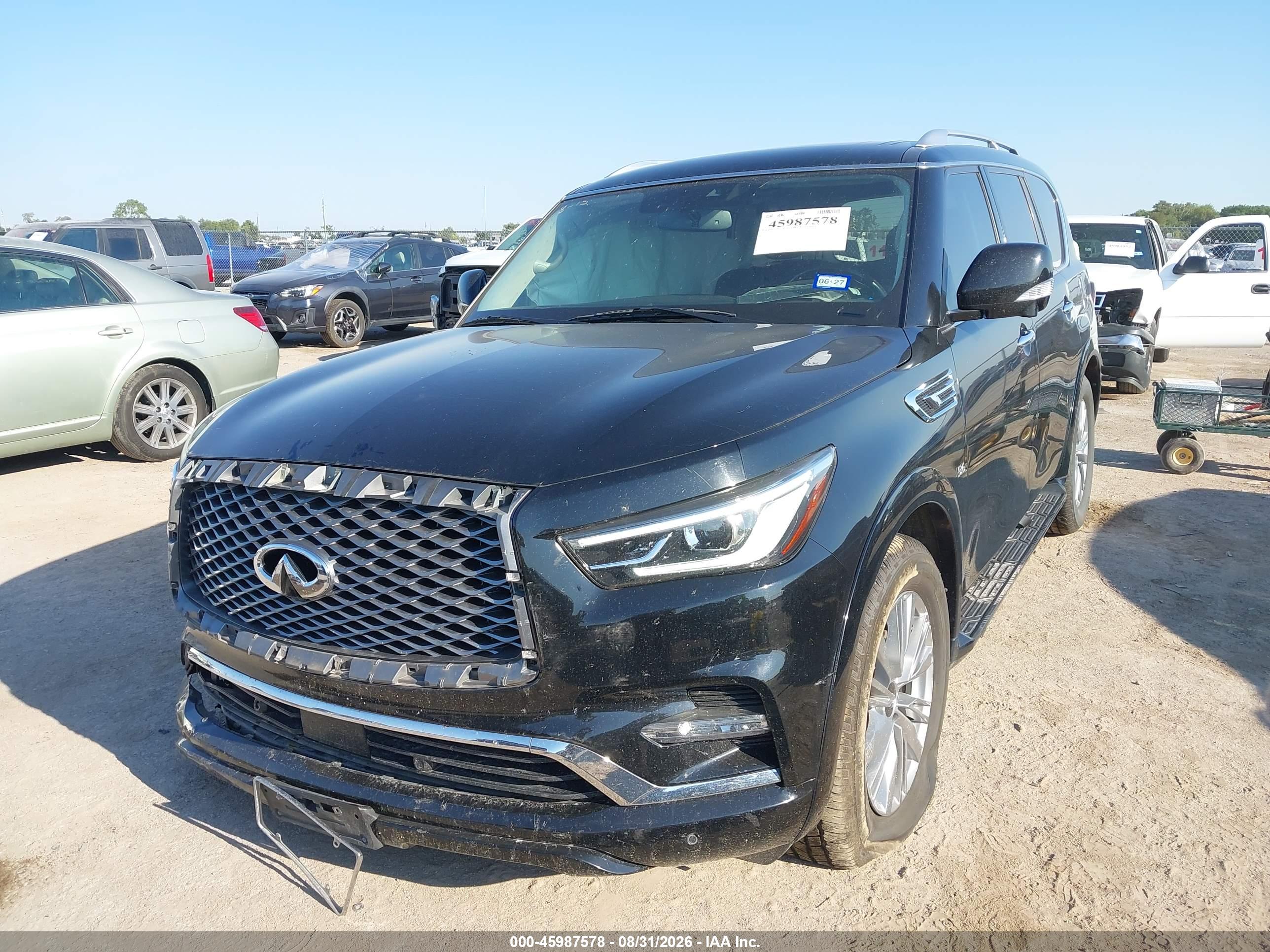 2019 INFINITI QX80 LUXE — I2