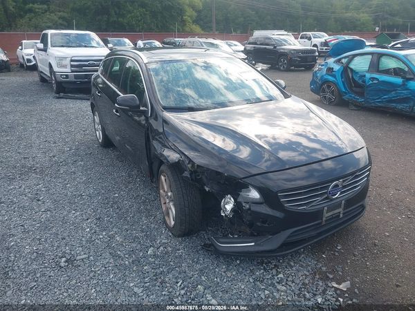 2016 VOLVO V60 T5 DRIVE-E PREMIER — I6