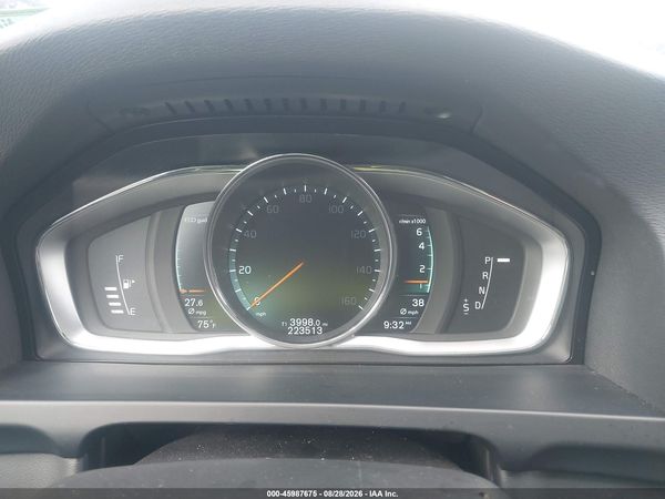2016 VOLVO V60 T5 DRIVE-E PREMIER — I7