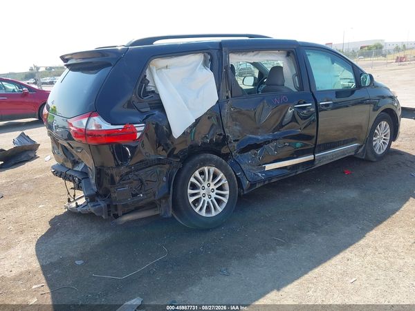 2017 TOYOTA SIENNA XLE 8 PASSENGER