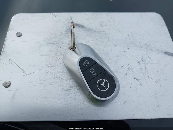 2024 MERCEDES-BENZ C 300 C300 — I11