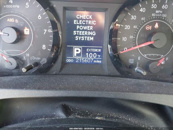 2017 TOYOTA SIENNA LE 8 PASSENGER — I118