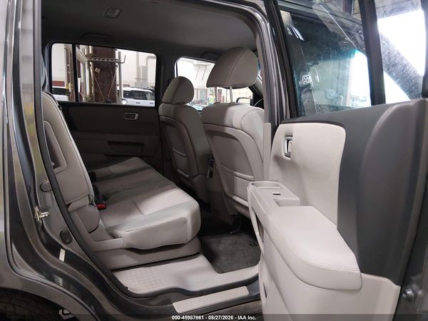 2012 HONDA PILOT EX — I8