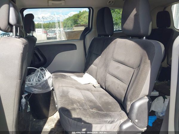 2019 DODGE GRAND CARAVAN SE — I8