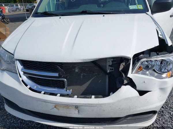 2019 DODGE GRAND CARAVAN SE — I10