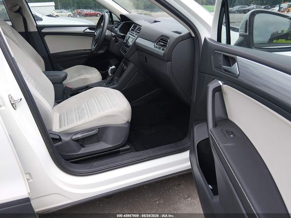 2022 VOLKSWAGEN TIGUAN 2.0T S — I5