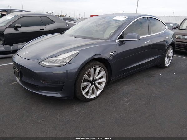2020 TESLA MODEL 3 — I2