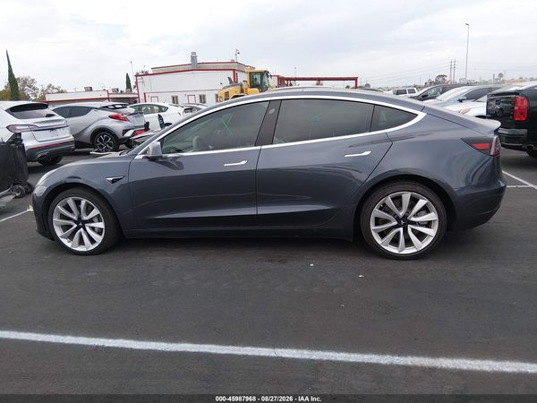 2020 TESLA MODEL 3 — I117