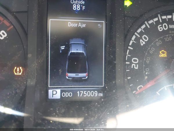 2018 TOYOTA TACOMA SR — I118