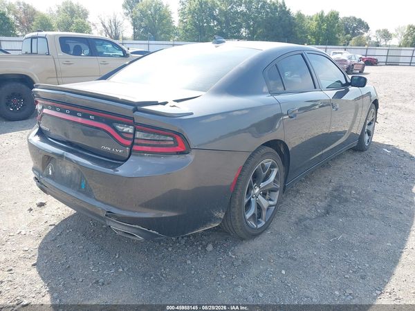 2015 DODGE CHARGER SXT — I4