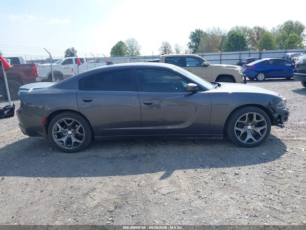 2015 DODGE CHARGER SXT — I116