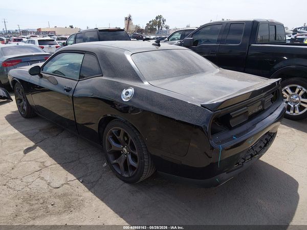 2018 DODGE CHALLENGER SXT PLUS