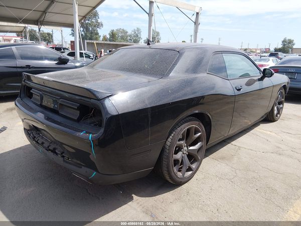 2018 DODGE CHALLENGER SXT PLUS