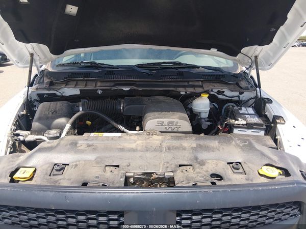 2016 RAM 1500 ST