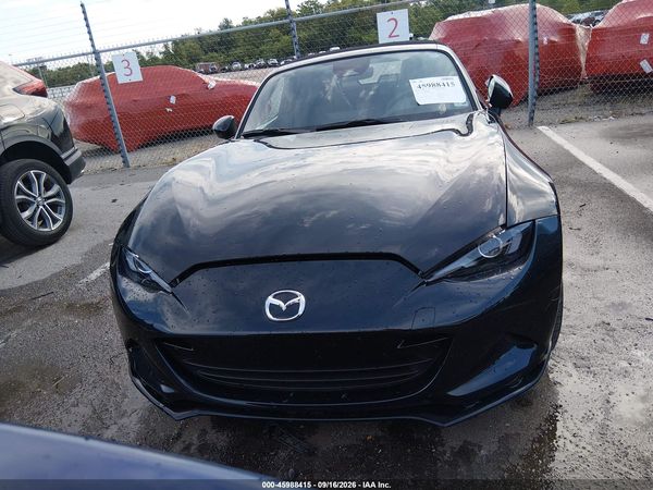 2024 MAZDA MX-5 MIATA CLUB — I115