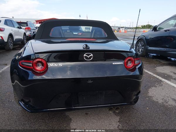 2024 MAZDA MX-5 MIATA CLUB — I119