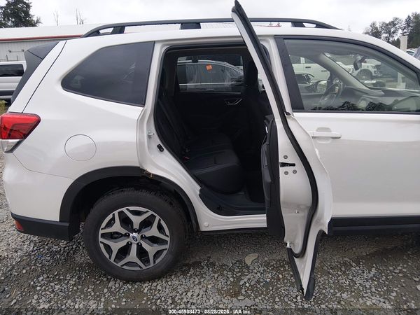 2024 SUBARU FORESTER PREMIUM — I8