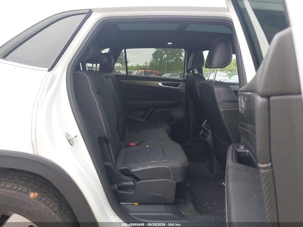 2024 VOLKSWAGEN ATLAS CROSS SPORT 2.0T SE W/TECHNOLOGY — I8