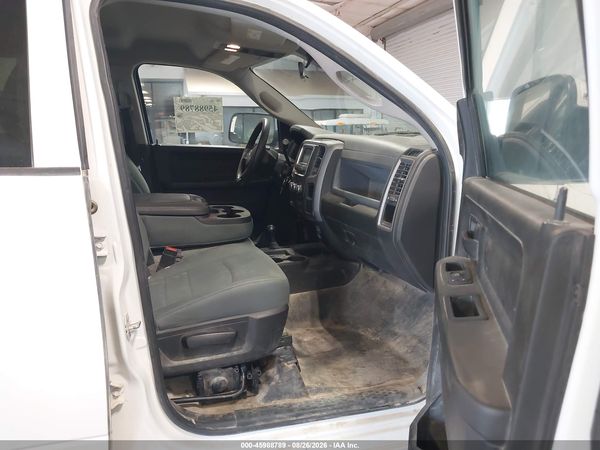2018 RAM 3500 TRADESMAN  4X4 6'4 BOX
