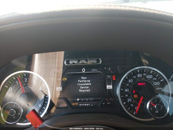 2020 RAM 1500 LARAMIE  4X4 5'7 BOX