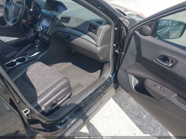 2016 ACURA ILX — I5