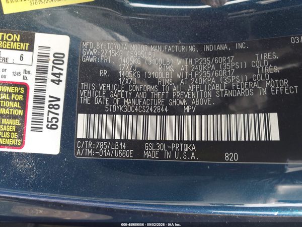 2012 TOYOTA SIENNA XLE V6 8 PASSENGER — I9