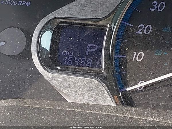 2012 TOYOTA SIENNA XLE V6 8 PASSENGER — I118