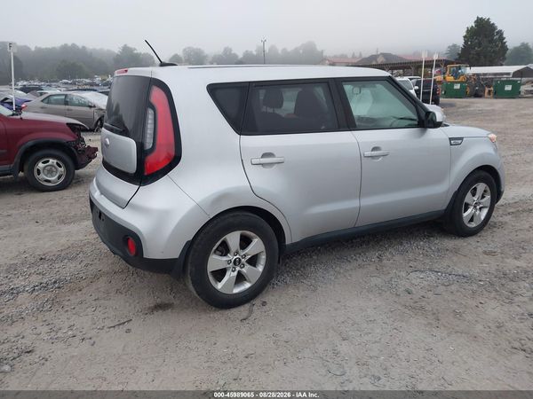 2017 KIA SOUL Base