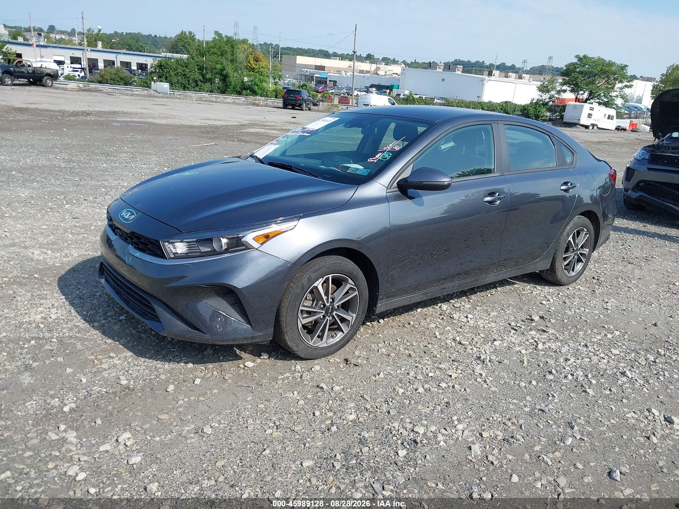 2023 KIA FORTE LXS — I2