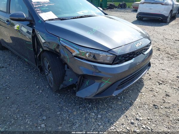 2023 KIA FORTE LXS — I6