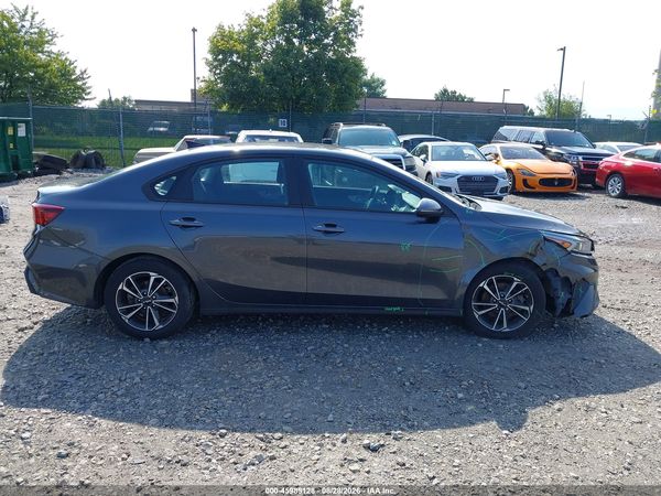 2023 KIA FORTE LXS — I116