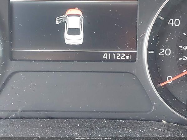 2023 KIA FORTE LXS — I118
