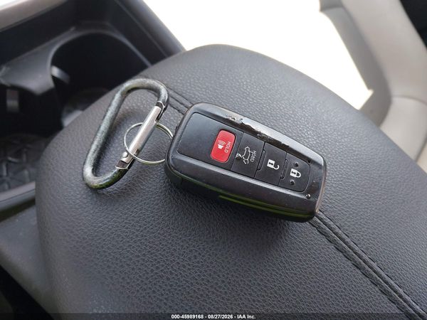 2019 TOYOTA RAV4 XLE PREMIUM — I11