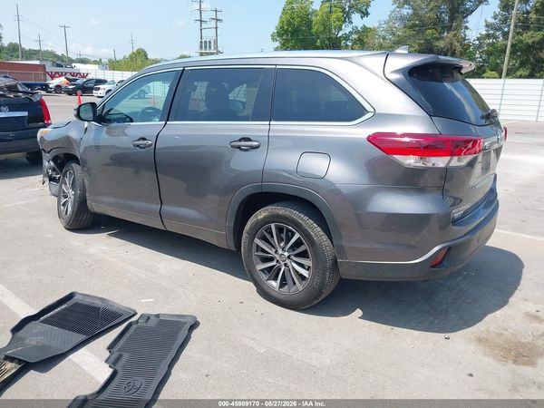 2018 TOYOTA HIGHLANDER XLE