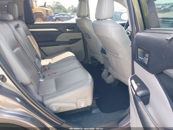 2018 TOYOTA HIGHLANDER XLE