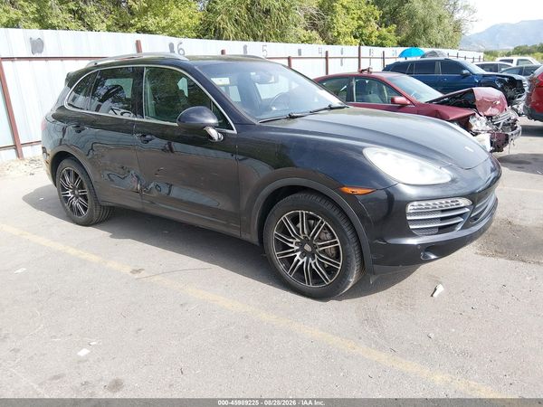 2012 PORSCHE CAYENNE S