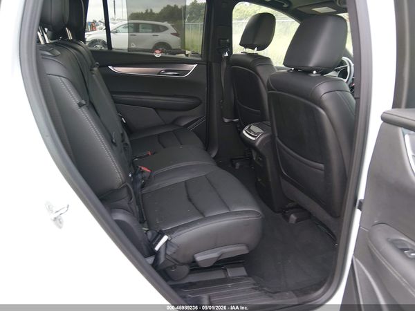 2024 CADILLAC XT6 FWD LUXURY — I8