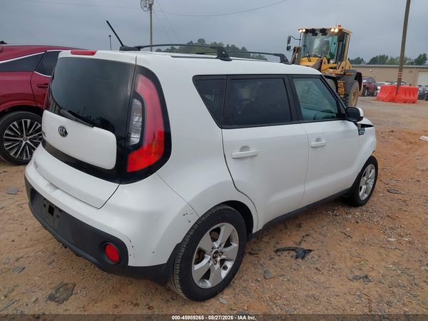 2017 KIA SOUL Base