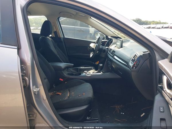 2016 MAZDA MAZDA3 Sport/GX — I5