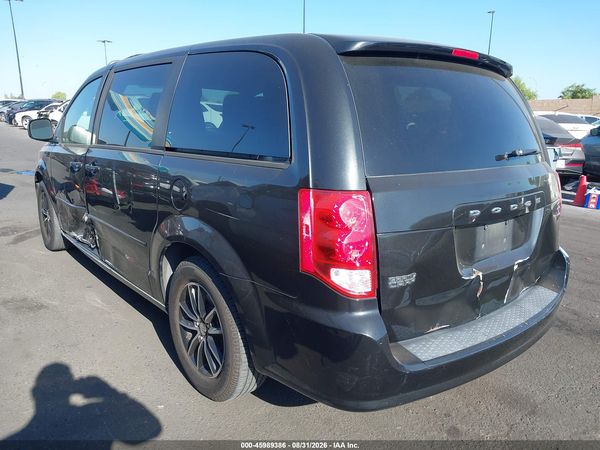 2015 DODGE GRAND CARAVAN SE — I3