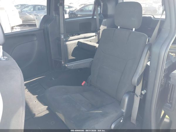 2015 DODGE GRAND CARAVAN SE — I8
