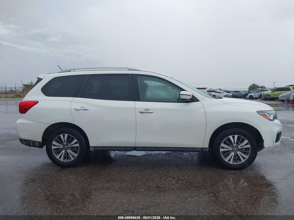 2018 NISSAN PATHFINDER SV