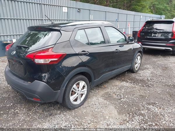 2019 NISSAN KICKS S