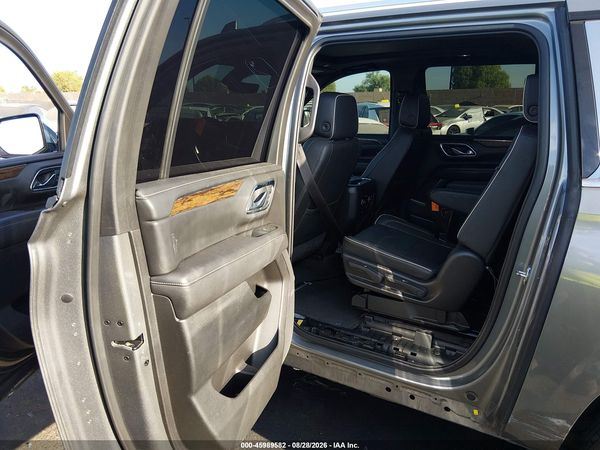 2021 CHEVROLET SUBURBAN 2WD PREMIER — I8
