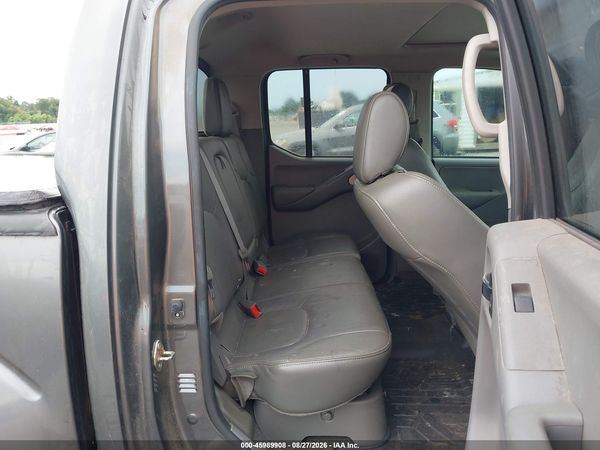 2019 NISSAN FRONTIER SL — I8